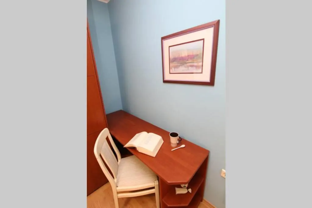 Fast Friend - Cozy Apartment In The Center With Private Garage Rijeka 0*,  Croatia