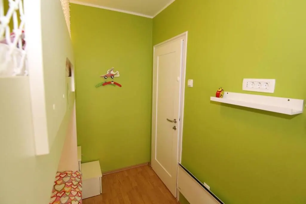 Fast Friend - Cozy Apartment In The Center With Private Garage Rijeka 0*,  Croatia