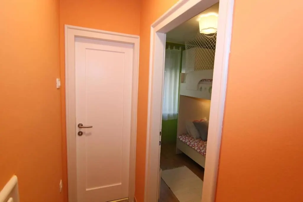 Fast Friend - Cozy Apartment In The Center With Private Garage Rijeka Croatia